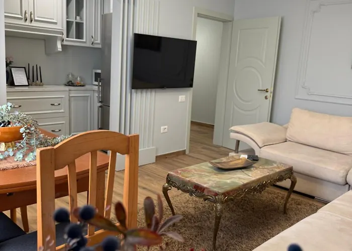 דירה Gega Apartment's 1 *