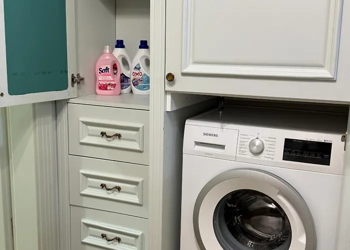 דירה Gega Apartment's 1 *