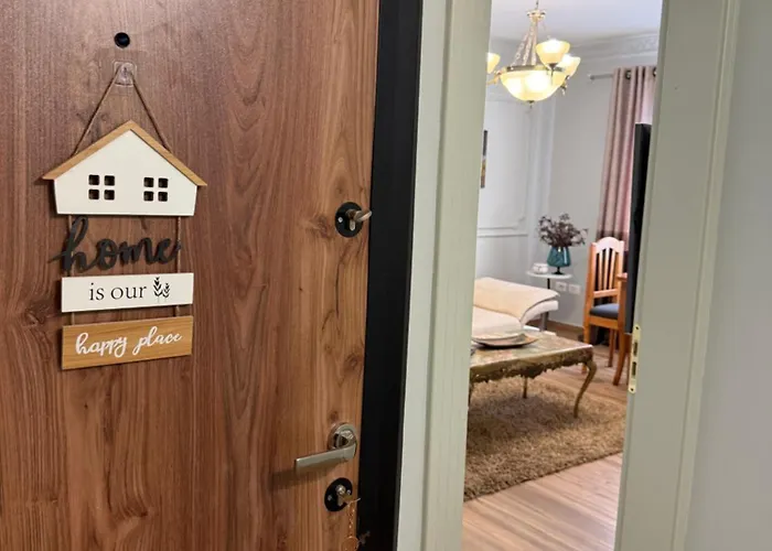 דירה Gega Apartment's 1