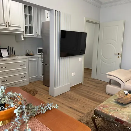 Gega Apartment's 1 *