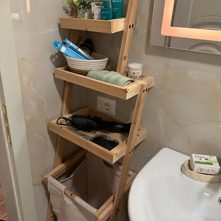 Gega Apartment's 1 Daire Kamez